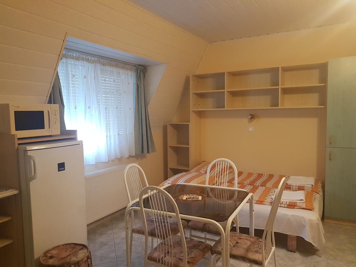 Richie Ii. Apartman Apartment Siofok Exterior photo
