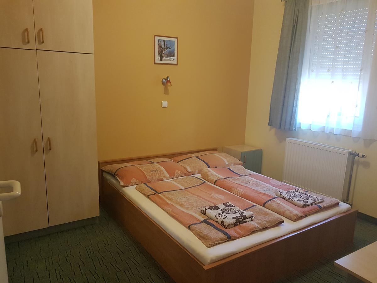 Richie Ii. Apartman Apartment Siofok Exterior photo