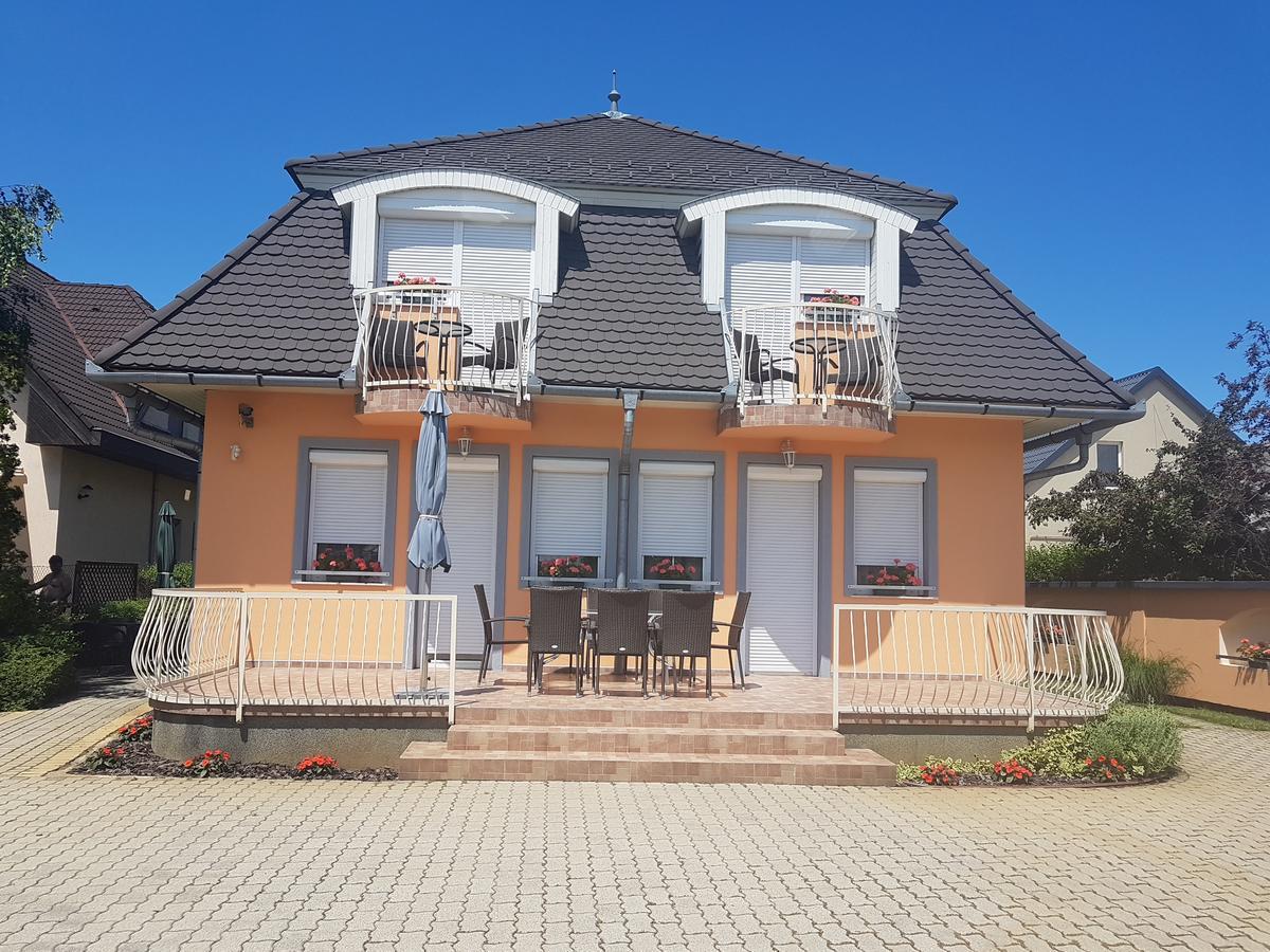 Richie Ii. Apartman Apartment Siofok Exterior photo
